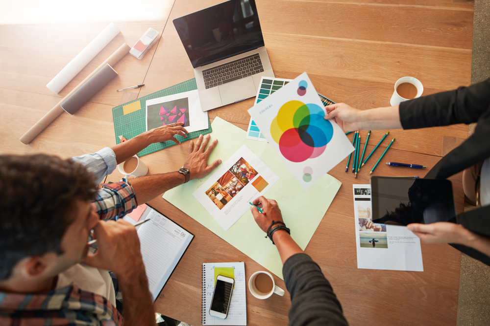 Enhancing Business Strategies with theredandwhitemagz.com Resources